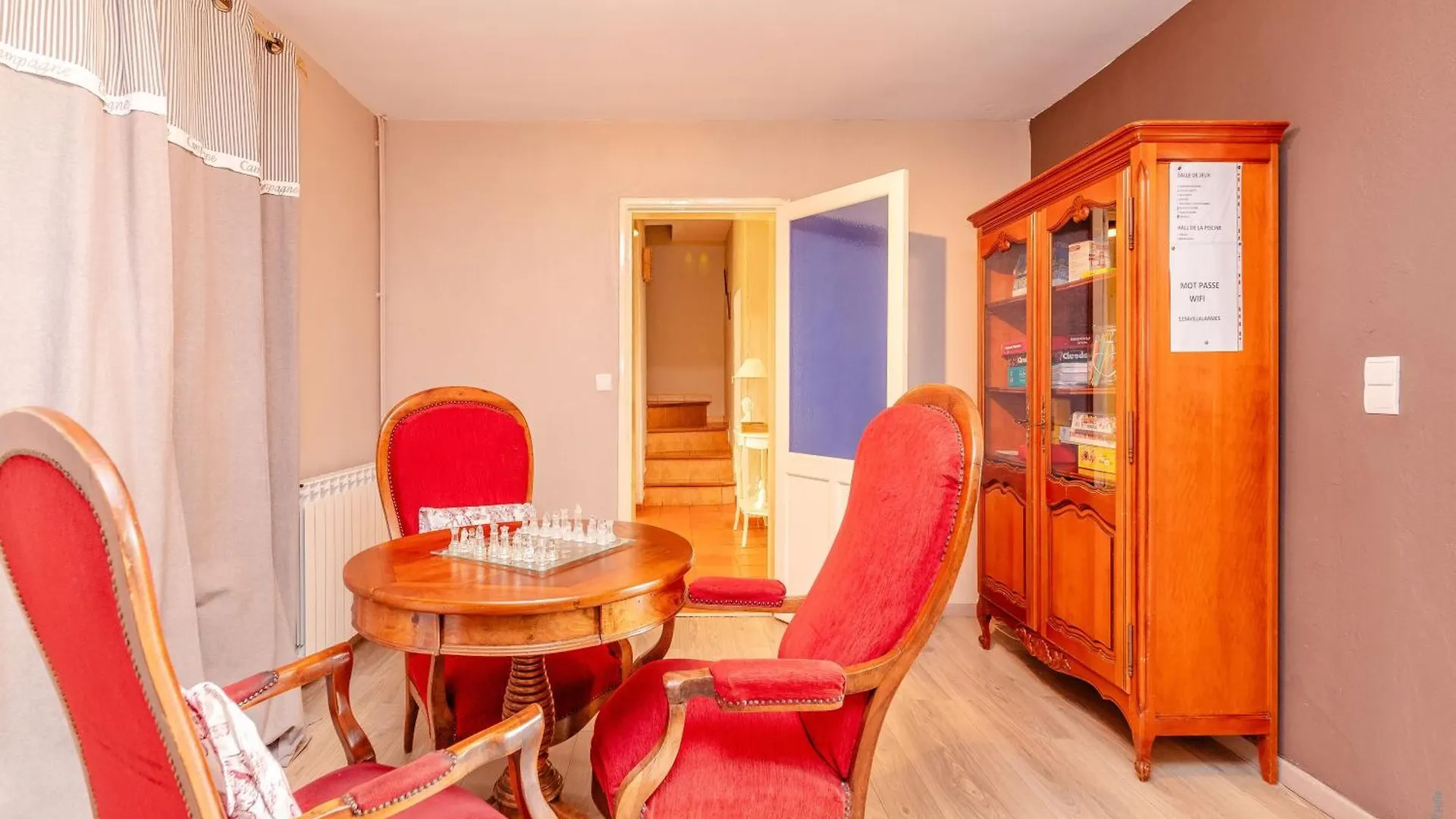 Villa Larmes - Spacieuse - Piscine - Spa Puybegon France